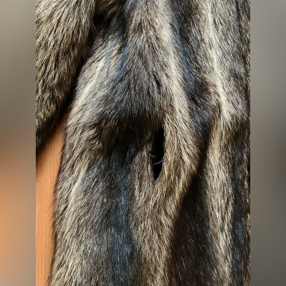 Vintage Natural Raccoon Fur Jacket 30” Let-Out Construction Small Collar Size M - Picture 6 of 15